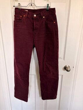 Levi’s 501 90s Burgundy jeans